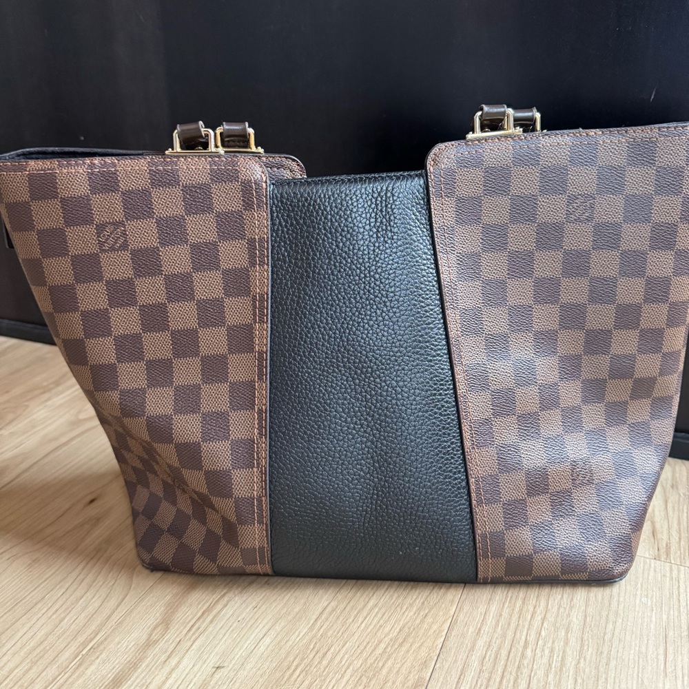 Authentic Louis Vuitton work bag